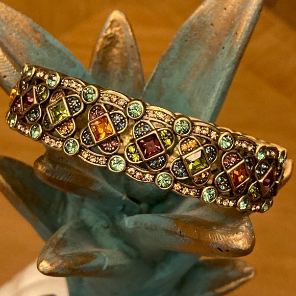 Heidi Daus Color Burst Swarovski 360 Bangle Bracelet - Picture 2 of 16